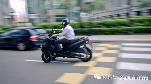 在新加坡拿摩托车驾照实录 又贵又难考