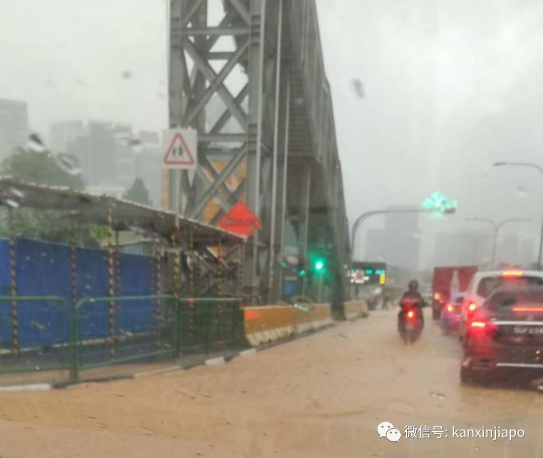 冷飕飕～新加坡狂降雨，最低溫度降至21°C