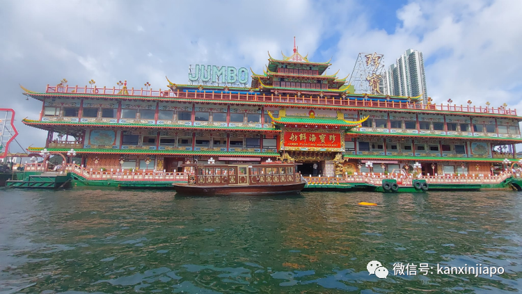 承載著幾代人回憶的香港珍寶海鮮舫，在南中國海沉沒