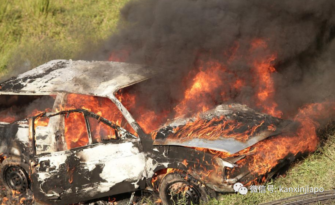 火燒連環車，“火人”逃出並發出陣陣慘叫