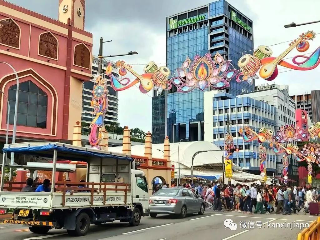新加坡迎来屠妖节小长假，现场实拍小印度街头节日氛围