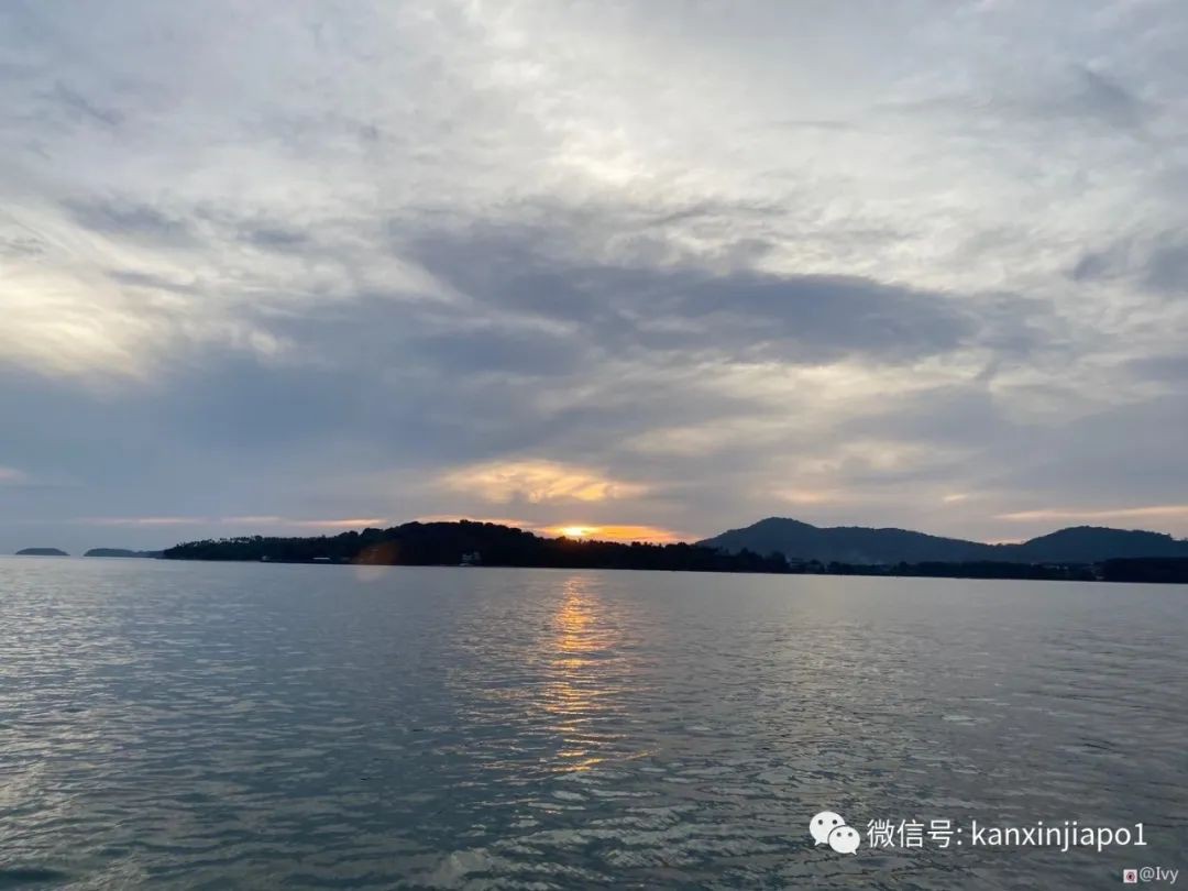 一次浪漫之旅換來意外地驚喜，免費住上了普吉島的豪華酒店