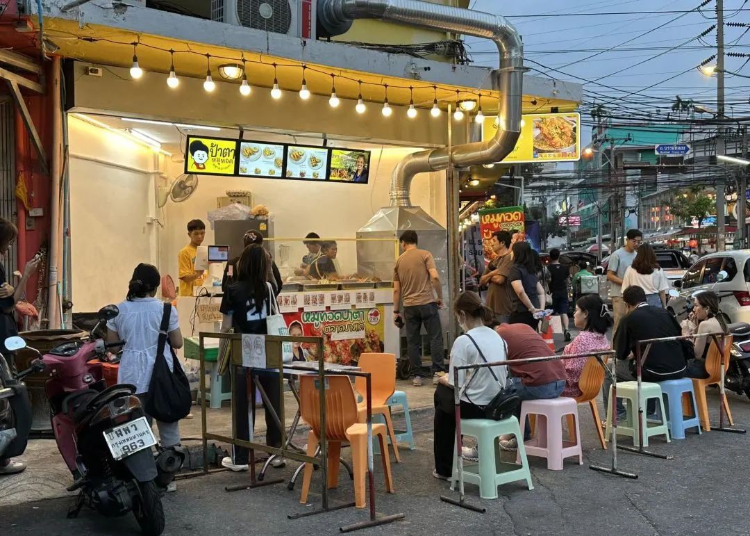 泰国班塔通美食街的爆火美食,你知道几个？